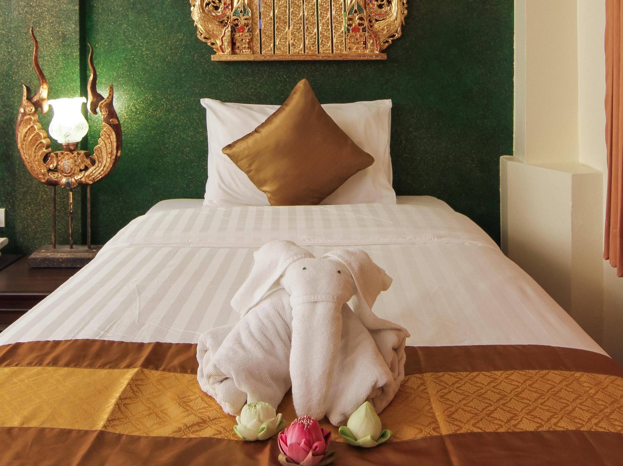 Pl Guesthouse Patong Zewnętrze zdjęcie
